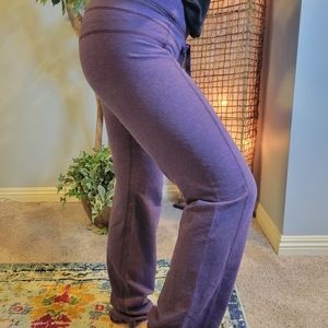 Purple lulu jogger lounge sweatpants